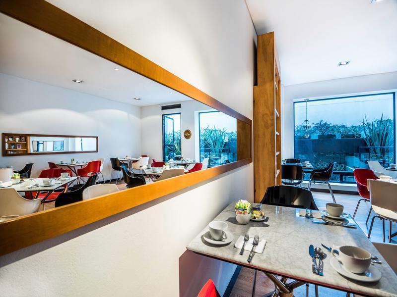 Viaggio Nueve Trez City Suites Bogotá Exterior foto